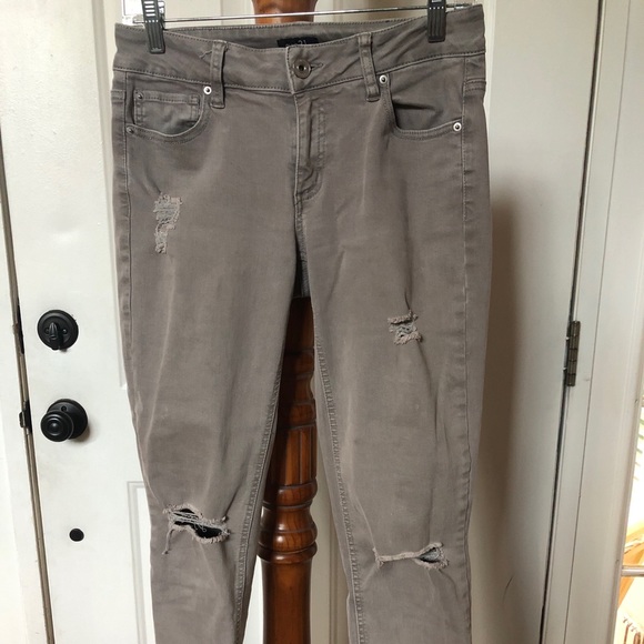 Stretchy Gray Ripped Jeans - Picture 2 of 3